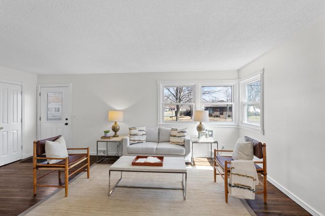 6109 Sumter Avenue N, New Hope, MN 55428