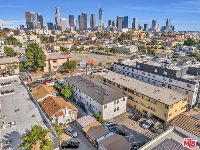 161 S Burlington Avenue, Los Angeles, CA 90057