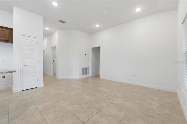 851 VIENNA DRIVE, Winter Haven, FL 33884