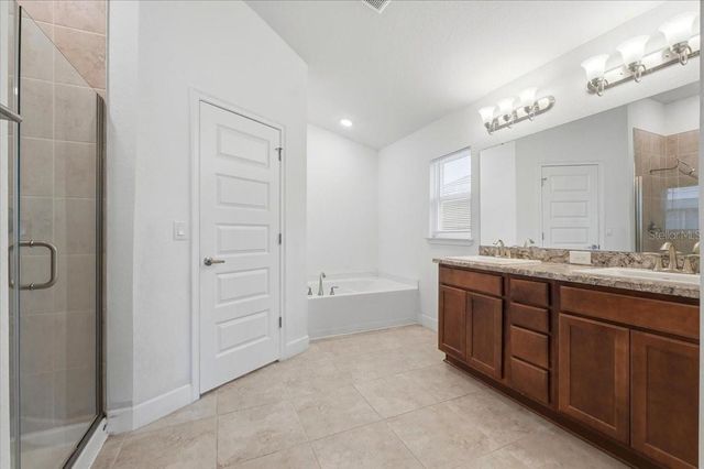 851 VIENNA DRIVE, Winter Haven, FL 33884