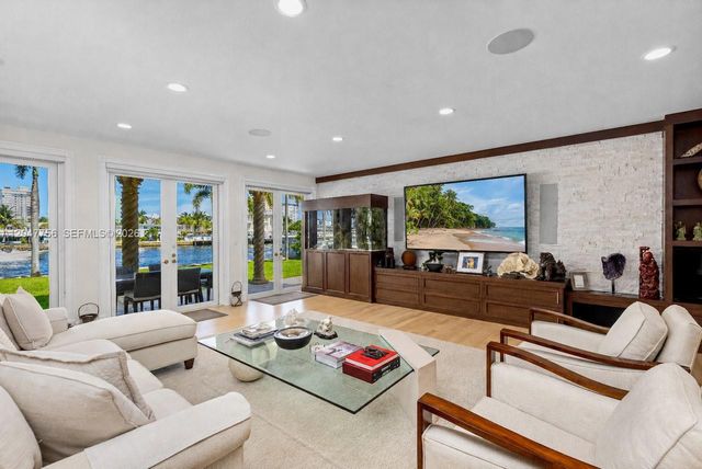 600 SE 28th Ave, Pompano Beach, FL 33062