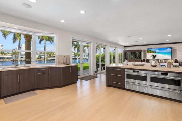 600 SE 28th Ave, Pompano Beach, FL 33062