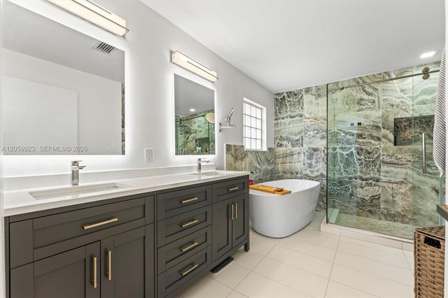 16841 SW 5th Ct, Weston, FL 33326