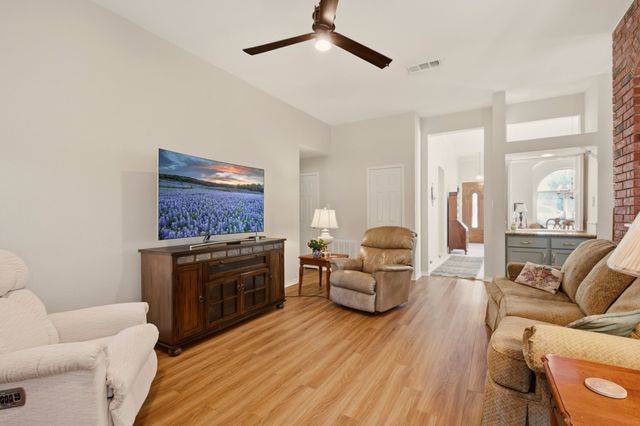 2638 Valley Creek Trail, Mckinney, TX 75072