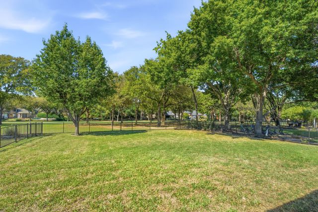 2638 Valley Creek Trail, Mckinney, TX 75072