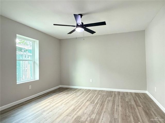 2833 Redwood Avenue, Mcallen, TX 78501