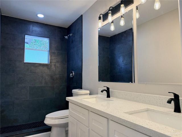 2833 Redwood Avenue, Mcallen, TX 78501