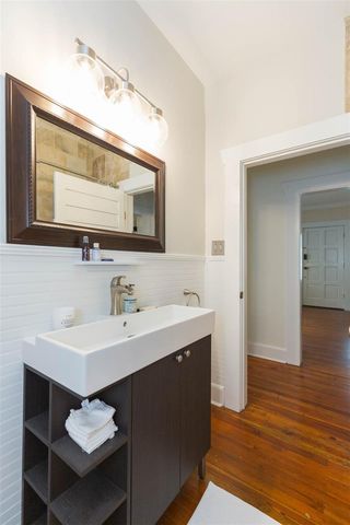 917 E BROAD STREET, Tampa, FL 33604