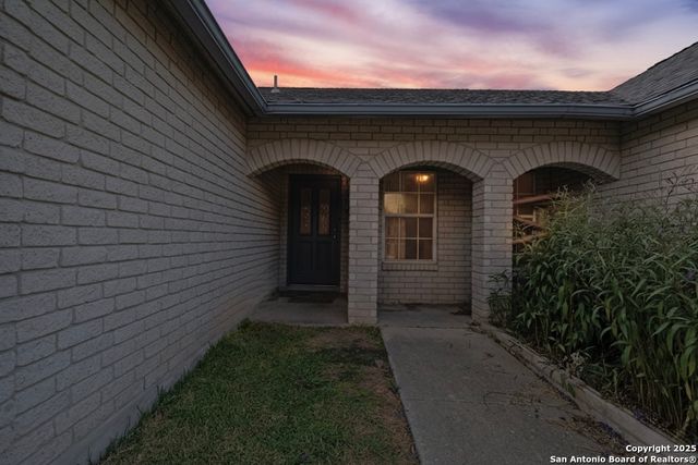 128 Springtree Grove, Cibolo, TX 78108