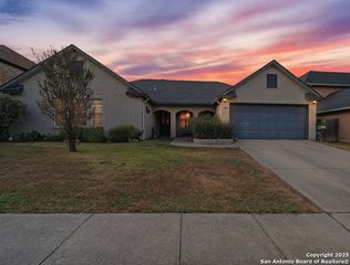 128 Springtree Grove, Cibolo, TX 78108