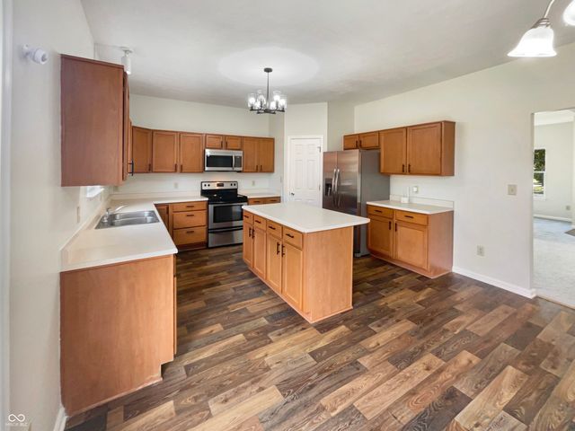 11628 Stoeppelwerth Drive, Indianapolis, IN 46229