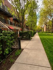 1033 E 46TH Street 406, Chicago, IL 60653