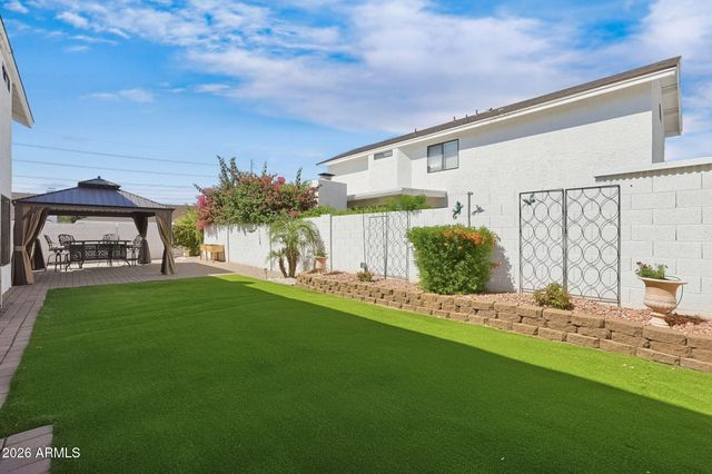 3224 E TARO Lane, Phoenix, AZ 85050