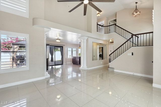 3224 E TARO Lane, Phoenix, AZ 85050