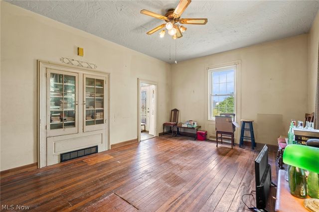 38599 Norwalk Road, Litchfield, OH 44253
