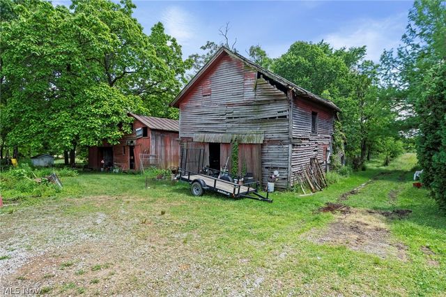 38599 Norwalk Road, Litchfield, OH 44253