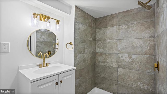 3310 E LOMBARD ST, Baltimore, MD 21224