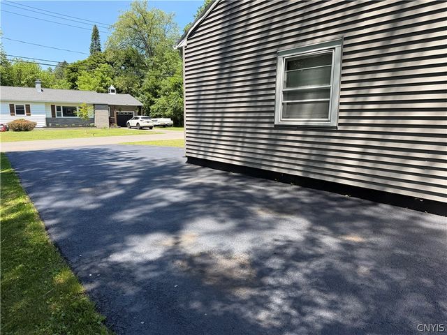 458 North Lorraine Avenue, Utica, NY 13502