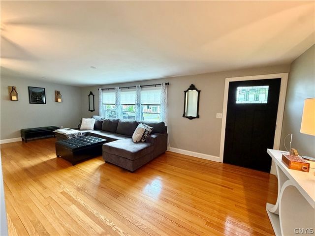 458 North Lorraine Avenue, Utica, NY 13502