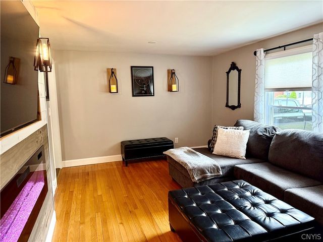 458 North Lorraine Avenue, Utica, NY 13502