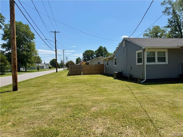 458 North Lorraine Avenue, Utica, NY 13502