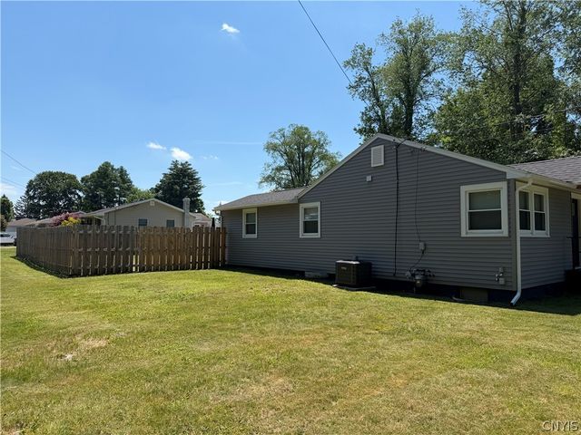 458 North Lorraine Avenue, Utica, NY 13502