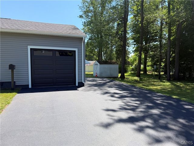 458 North Lorraine Avenue, Utica, NY 13502
