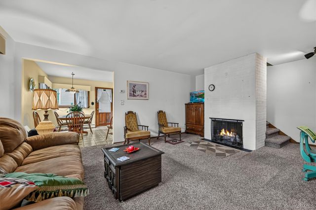 88 Marple Road Extension, Poughkeepsie, NY 12603