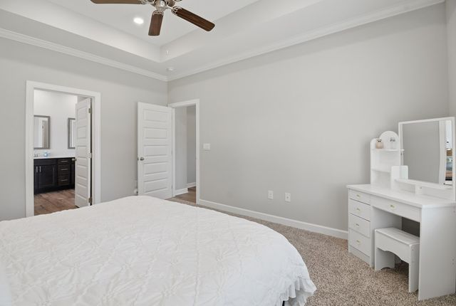 544 Golden Oaks Circle, Dothan, AL 36301