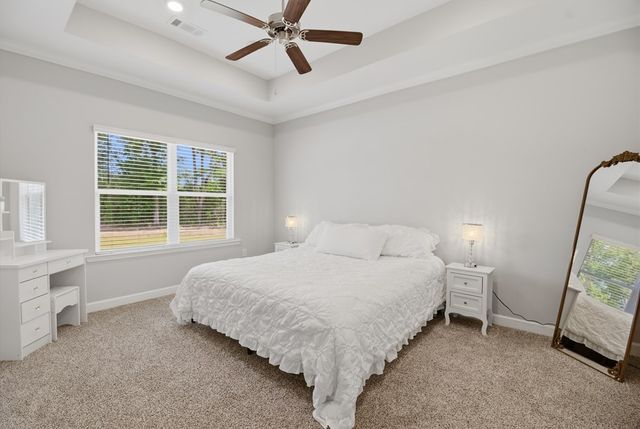 544 Golden Oaks Circle, Dothan, AL 36301