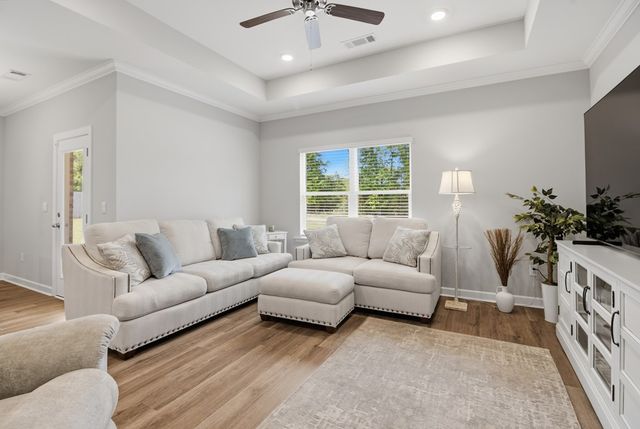544 Golden Oaks Circle, Dothan, AL 36301