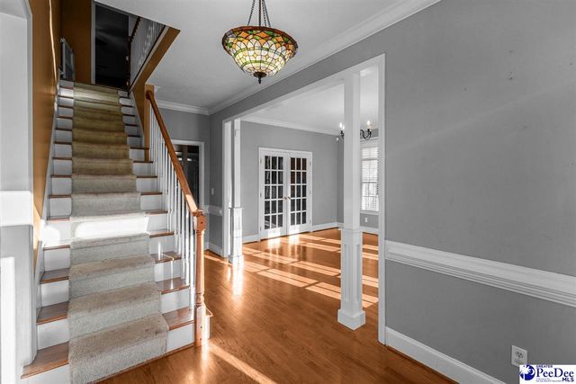 225 Hawthorne Lane, Cheraw, SC 29520