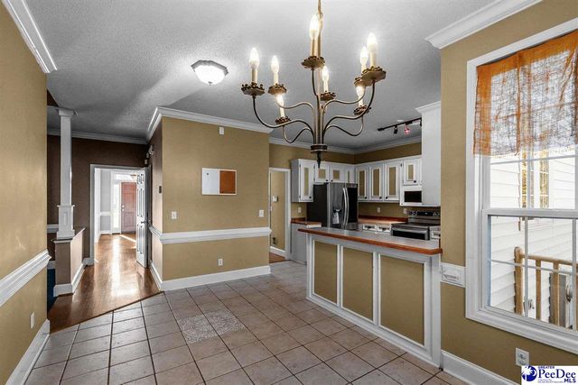 225 Hawthorne Lane, Cheraw, SC 29520