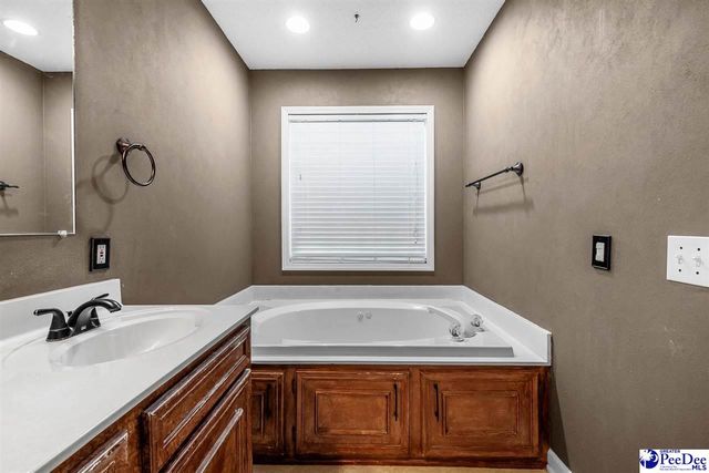 225 Hawthorne Lane, Cheraw, SC 29520