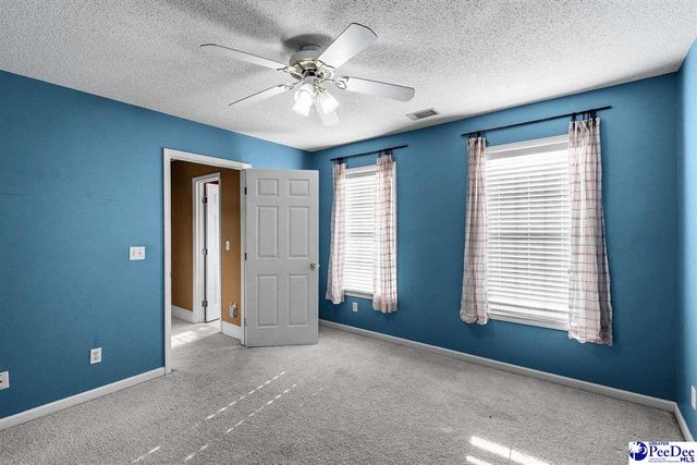 225 Hawthorne Lane, Cheraw, SC 29520