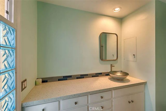 3932 Finisterre, Huntington Beach, CA 92649