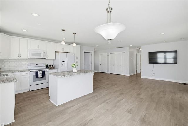 126 Applegate Court, Mocksville, NC 27028