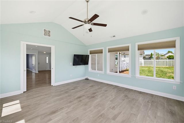 126 Applegate Court, Mocksville, NC 27028