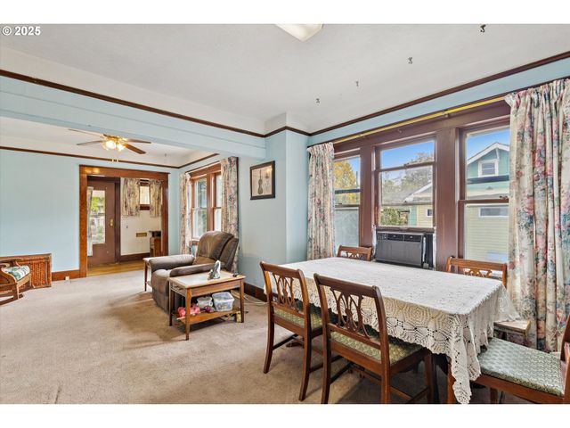 3211 Ne 72ND Ave, Portland, OR 97213