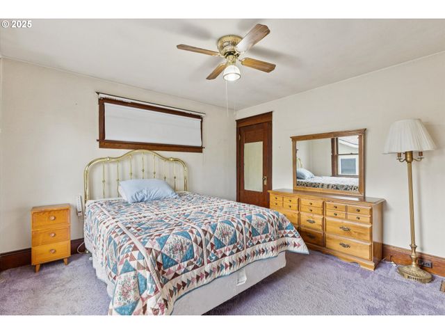 3211 Ne 72ND Ave, Portland, OR 97213