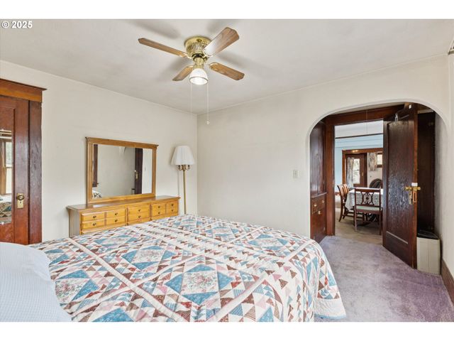 3211 Ne 72ND Ave, Portland, OR 97213