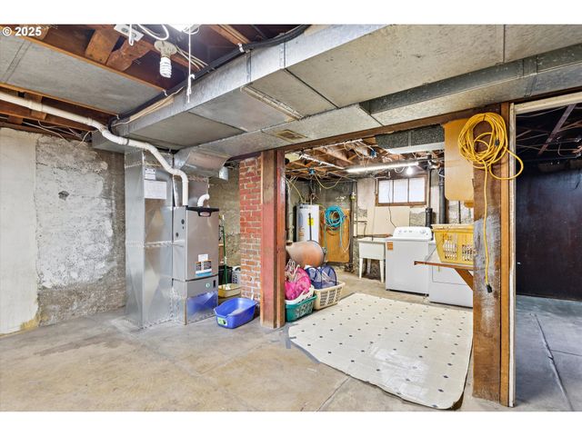 3211 Ne 72ND Ave, Portland, OR 97213