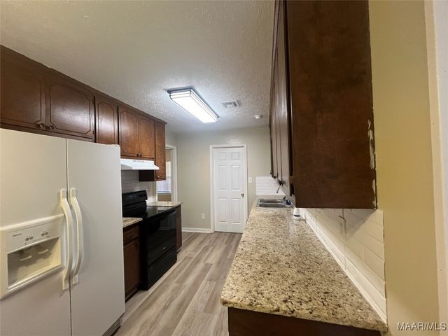 408 GLADE PARK Drive, Montgomery, AL 36109