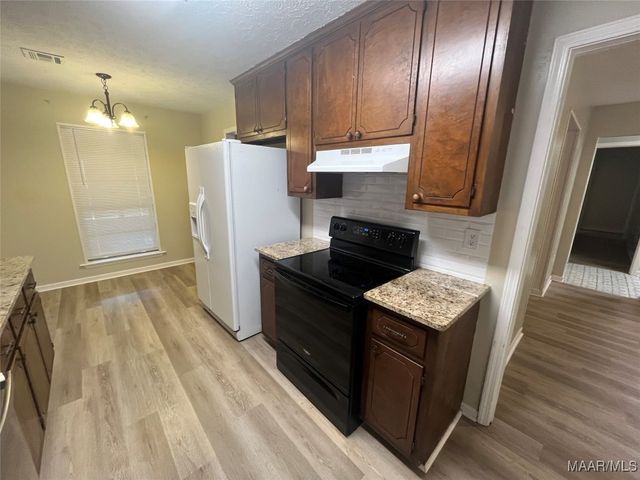 408 GLADE PARK Drive, Montgomery, AL 36109