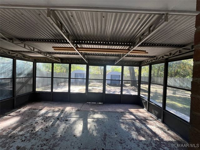 408 GLADE PARK Drive, Montgomery, AL 36109