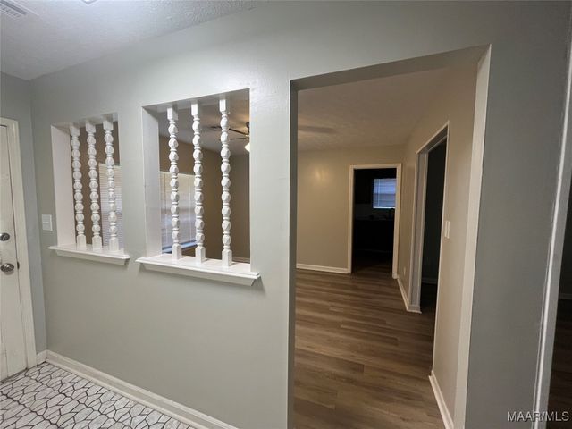 408 GLADE PARK Drive, Montgomery, AL 36109