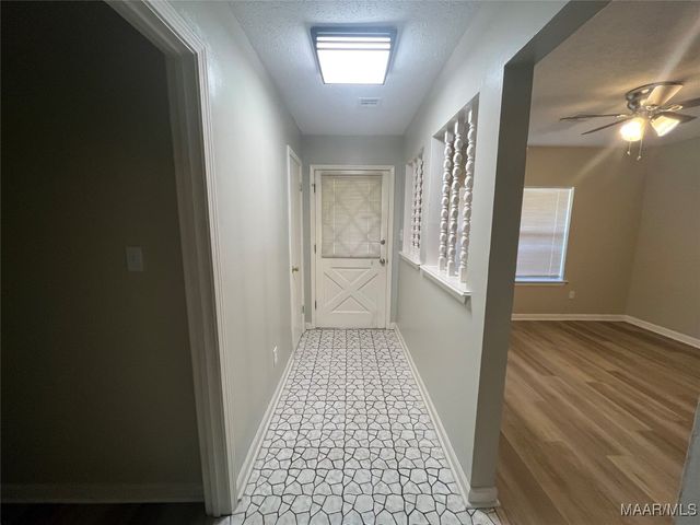 408 GLADE PARK Drive, Montgomery, AL 36109