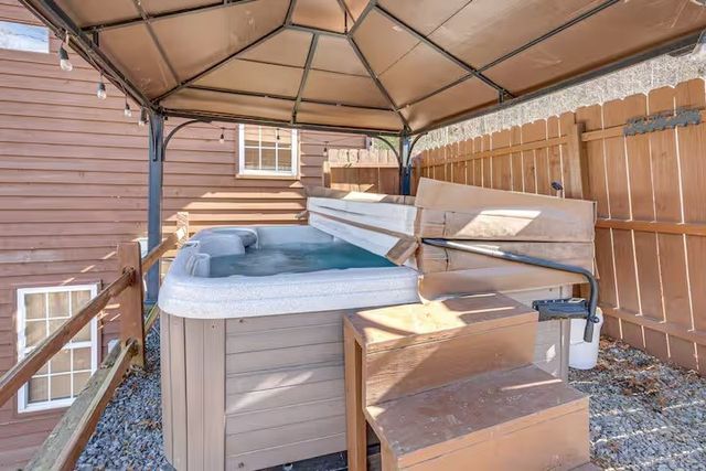 38 Smoky Mtn Ridge, Marble, NC 28905