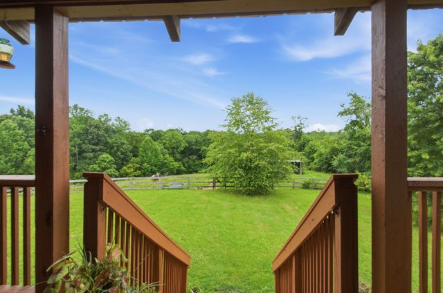 7997 Shoals Branch Rd, Primm Springs, TN 38476