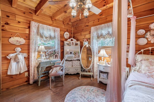 7997 Shoals Branch Rd, Primm Springs, TN 38476
